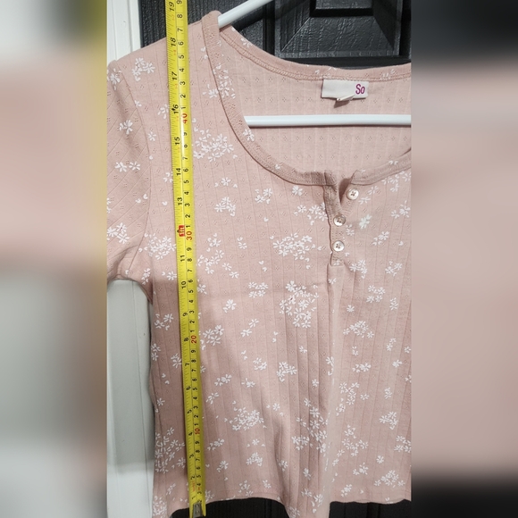 SO TOP SIZE L JUNIORS 1 FREE GUESS SHIRT - Picture 9 of 10